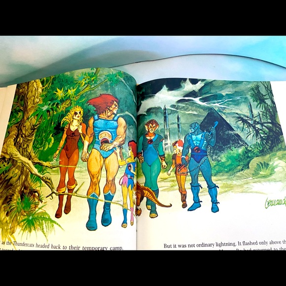 THUNDERCATS ADVENTURE VINTAGE 80s ESCAPE TO THIRD EARTH HARDCOVER BOOK 29p. - Picture 4 of 12
